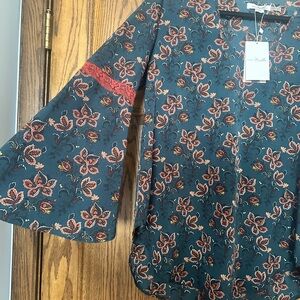 Simply Noelle Floral Bell Sleeve Top - Teal and Orange